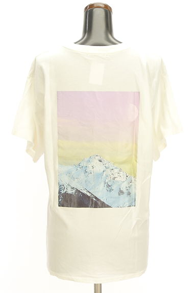 jouetie（ジュエティ）の古着「ピクチャープリントTシャツ（Ｔシャツ）」大画像２へ