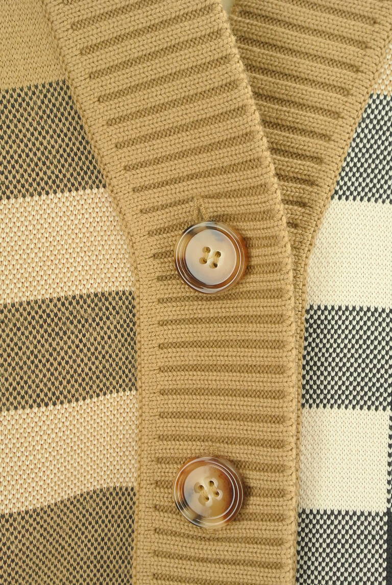 BURBERRY（バーバリー）の古着「商品番号：PR10303309」-大画像4
