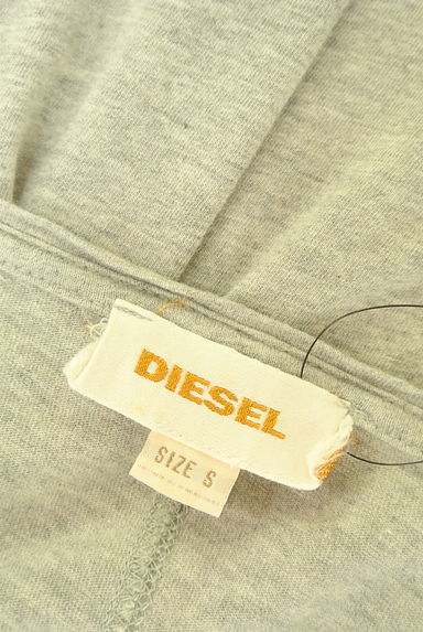 DIESEL（ディーゼル）の古着「VネックプリントTシャツ（Ｔシャツ）」大画像６へ