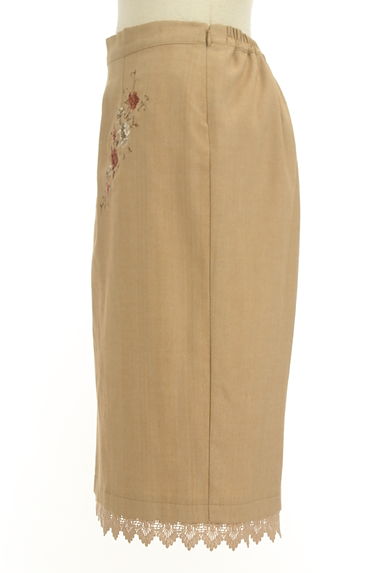 axes femme（アクシーズファム）の古着「刺繍入りミディタイトスカート（スカート）」大画像３へ