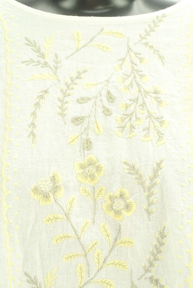 SM2（サマンサモスモス）の古着「リネン混フラワー刺繍２ＷＡＹブラウス（カットソー・プルオーバー）」大画像４へ