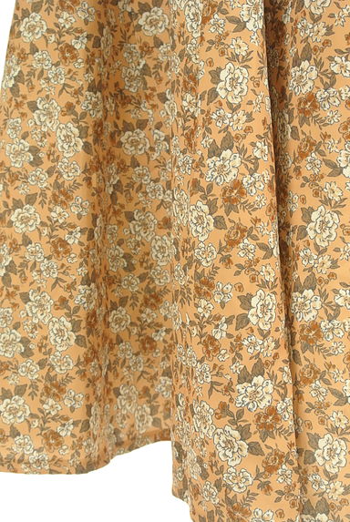 Te chichi（テチチ）の古着「花柄ギャザーフレアロングスカート（ロングスカート・マキシスカート）」大画像５へ