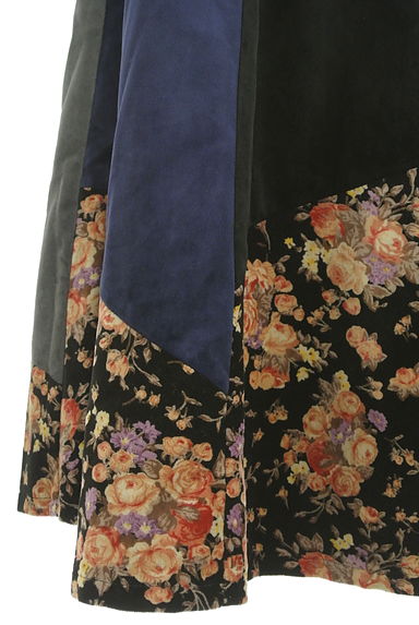 axes femme（アクシーズファム）の古着「花柄切替ハイウエストベロアロングスカート（ロングスカート・マキシスカート）」大画像５へ