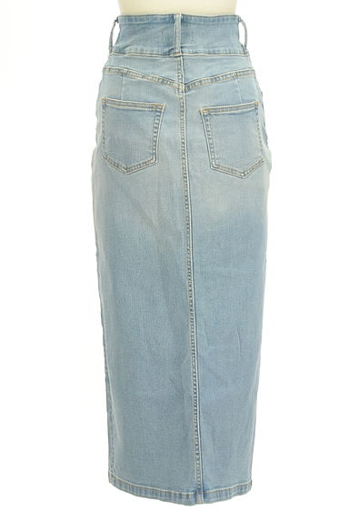 AZUL BY MOUSSY（アズールバイマウジー）の古着「ウォッシュド加工ロングデニムスカート（ロングスカート・マキシスカート）」大画像２へ