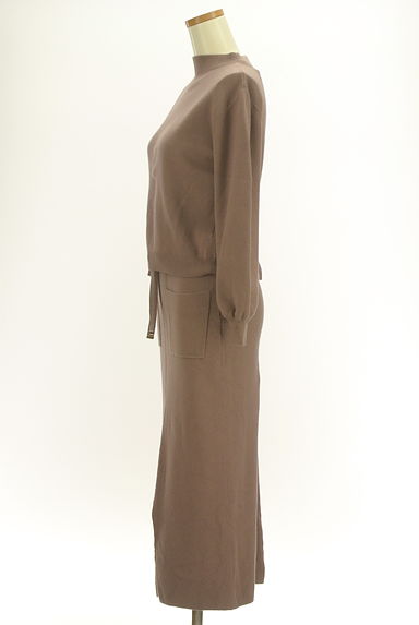 PROPORTION BODY DRESSING（プロポーションボディ ドレッシング）の古着「モックネックニット＋ロングスカートセット（セットアップ（ジャケット＋スカート））」大画像３へ