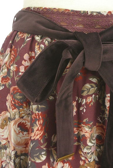 axes femme（アクシーズファム）の古着「ベロアベルト付き花柄膝下スカート（スカート）」大画像４へ