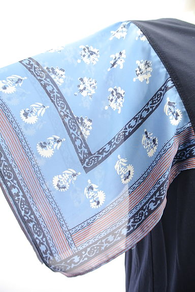 HIROKO BIS（ヒロコビス）の古着「スカーフ袖プルオーバー（カットソー・プルオーバー）」大画像４へ