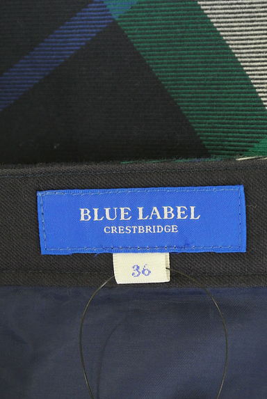 BLUE LABEL CRESTBRIDGE（ブルーレーベル・クレストブリッジ）の古着「チェック柄ミニフレアスカート（ミニスカート）」大画像６へ