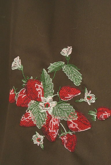 Ank Rouge（アンクルージュ）の古着「フリル付け襟イチゴ刺繍ミニワンピース（ワンピース・チュニック）」大画像５へ