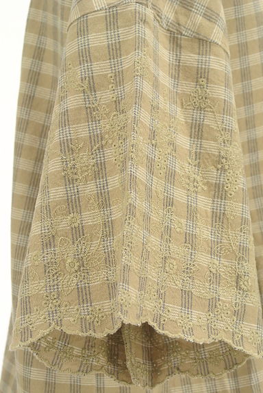 SM2（サマンサモスモス）の古着「刺繍入りチェック柄カットソー（カットソー・プルオーバー）」大画像５へ