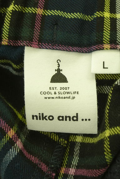 niko and...（ニコ アンド）の古着「チェック柄セミワイドパンツ（パンツ）」大画像６へ