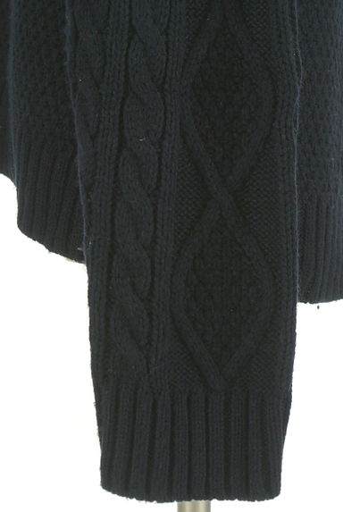 Melan Cleuge（メランクルージュ）の古着「キーネックケーブルニット（セーター）」大画像５へ