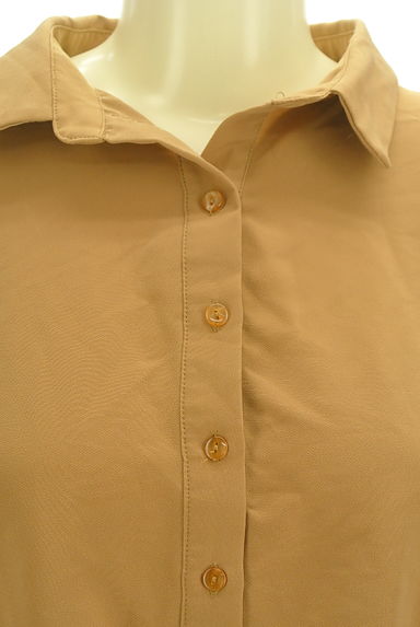 Te chichi（テチチ）の古着「裾タック襟付きカットソー（カットソー・プルオーバー）」大画像４へ