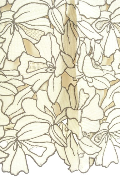 JUSGLITTY（ジャスグリッティー）の古着「ミモレ丈花柄刺繍レースタイトスカート（ロングスカート・マキシスカート）」大画像５へ