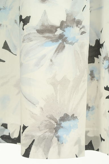 UNIVERVAL MUSE（ユニバーバルミューズ）の古着「大花柄膝丈フレアスカート（スカート）」大画像５へ