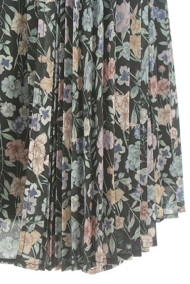 KATHARINE ROSS（キャサリンロス）の古着「花柄プリーツミモレスカート（ロングスカート・マキシスカート）」大画像５へ