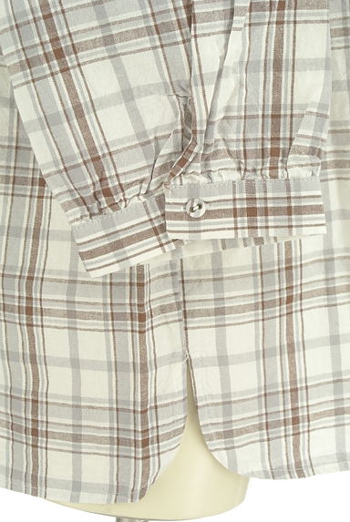 SM2（サマンサモスモス）の古着「七分袖チャイナボタンシャツ（カジュアルシャツ）」大画像５へ