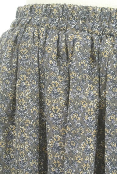 SM2（サマンサモスモス）の古着「ウエストゴム小花柄ロングスカート（ロングスカート・マキシスカート）」大画像４へ