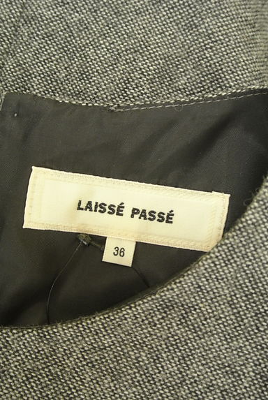 LAISSE PASSE（レッセパッセ）の古着「フリル６分袖膝丈ウール混フレアワンピース（ワンピース・チュニック）」大画像６へ