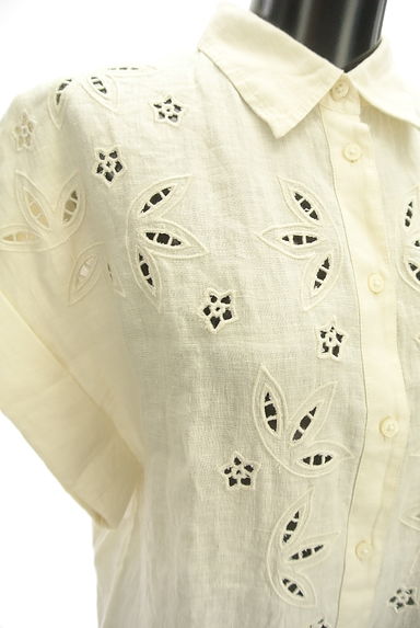 Ralph Lauren（ラルフローレン）の古着「カットワーク刺繍フレンチスリーブリネンシャツ（ブラウス）」大画像４へ
