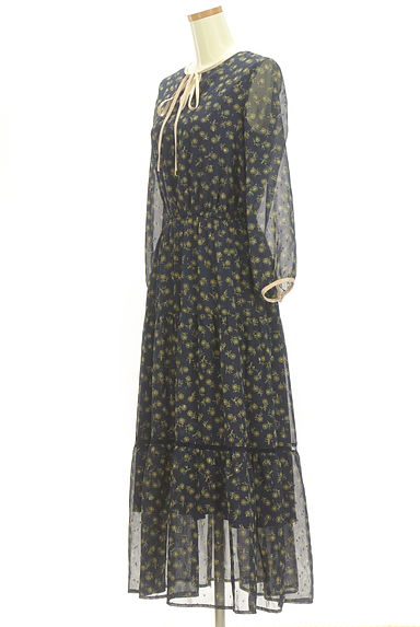 Couture Brooch（クチュールブローチ）の古着「花柄×ラメドットロングシフォンワンピース（ワンピース・チュニック）」大画像３へ