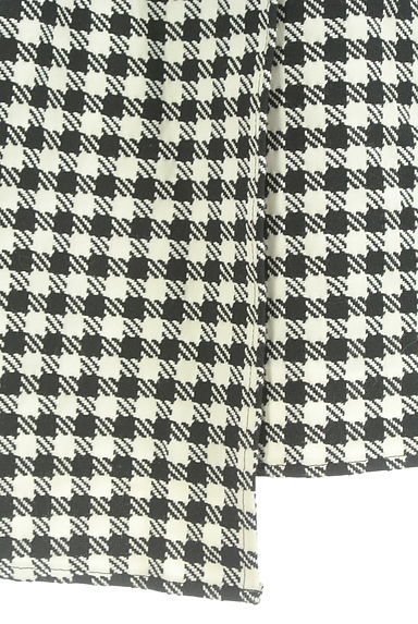Couture Brooch（クチュールブローチ）の古着「膝下丈ベルト付きチェック柄巻きスカート（ロングスカート・マキシスカート）」大画像５へ
