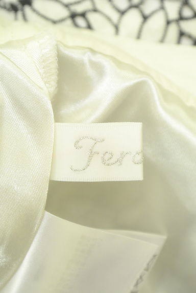 Feroux（フェルゥ）の古着「花柄カットワーク刺繍膝丈スカラップスカート（スカート）」大画像６へ