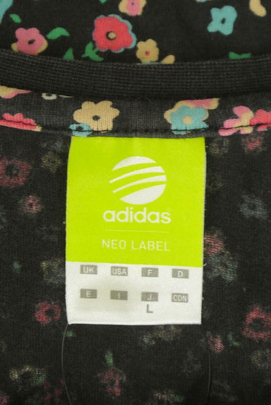 adidas（アディダス）の古着「裾リボン花柄ロゴTシャツ（Ｔシャツ）」大画像６へ