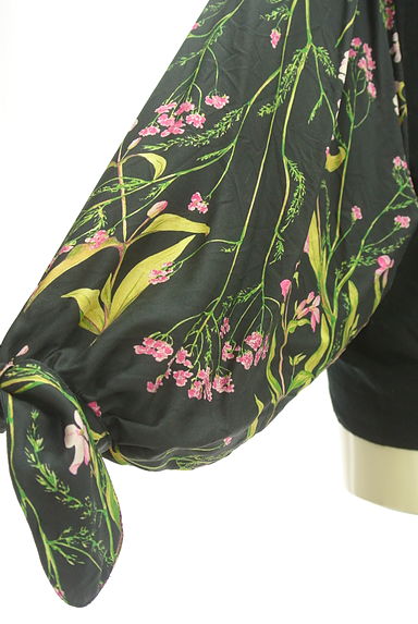 TARA JARMON（タラジャーモン）の古着「花柄ボリューム袖ニットカーディガン（カーディガン・ボレロ）」大画像５へ