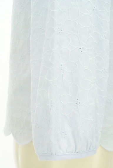 Couture Brooch（クチュールブローチ）の古着「花柄刺繍スカラップカットソー（カットソー・プルオーバー）」大画像５へ