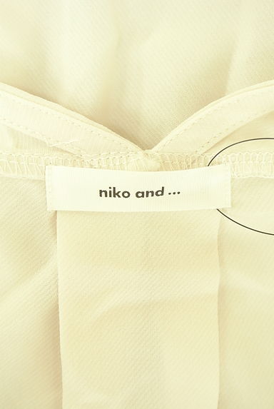 niko and...（ニコ アンド）の古着「ワイドフレア袖シアーカットソー（カットソー・プルオーバー）」大画像６へ