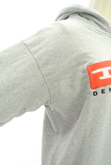DIESEL（ディーゼル）の古着「刺繍ロゴスウェットパーカー（スウェット・パーカー）」大画像５へ