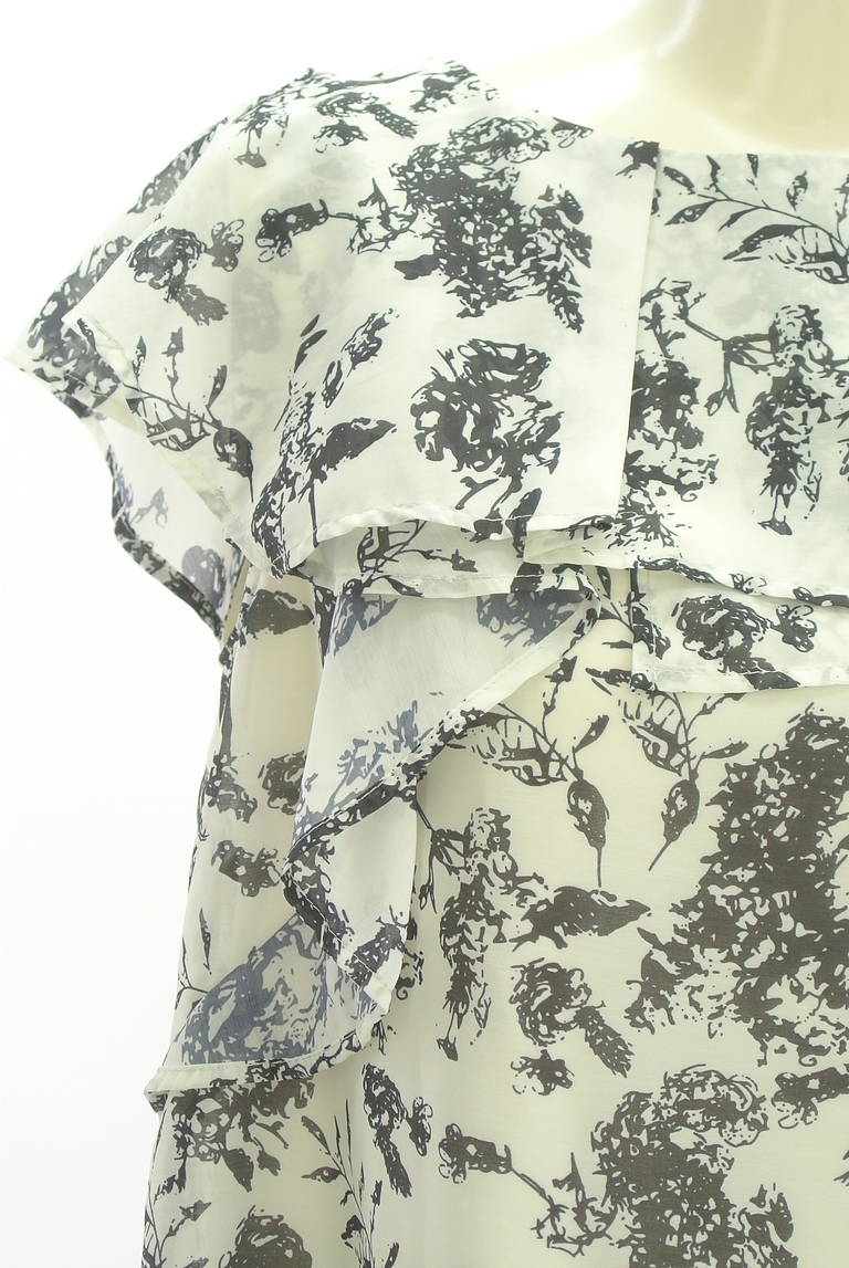 YECCA VECCA（イェッカヴェッカ）の古着「商品番号：PR10312495」-大画像4