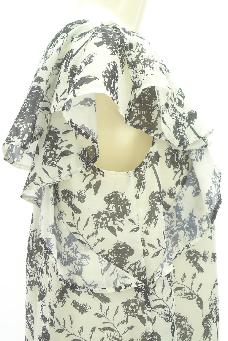 YECCA VECCA（イェッカヴェッカ）の古着「商品番号：PR10312495」-大画像5