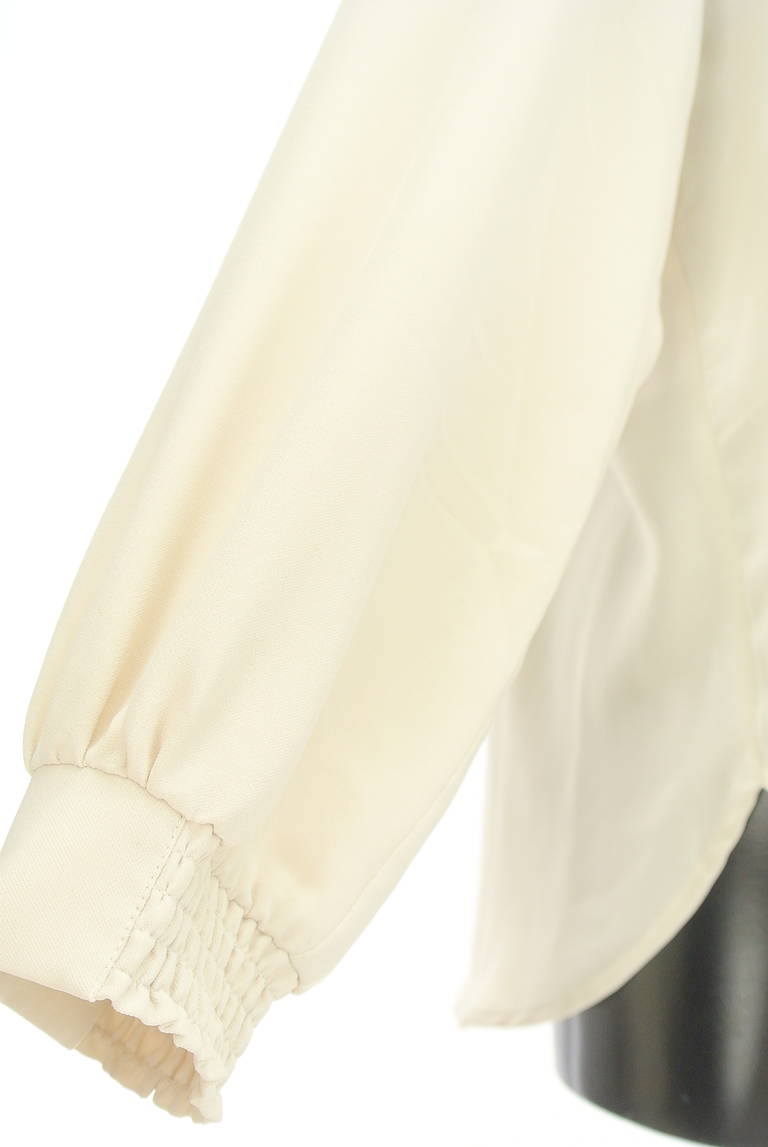 YECCA VECCA（イェッカヴェッカ）の古着「商品番号：PR10312496」-大画像5