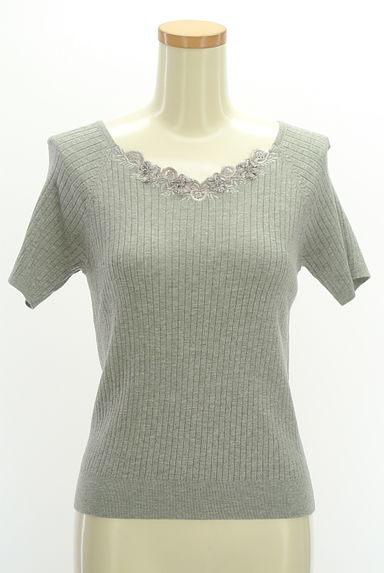 WILLSELECTION（ウィルセレクション）の古着「刺繍ネック半袖ニット＋パールボタンカーディガン（アンサンブル）」大画像４へ