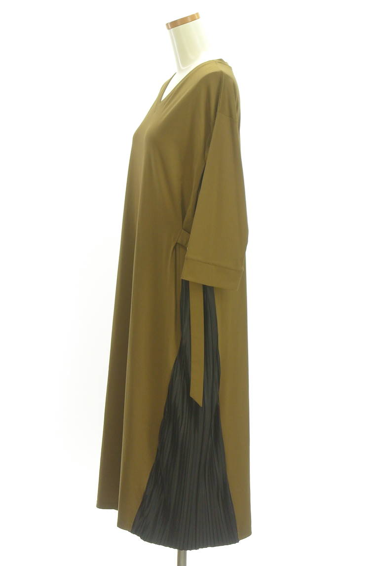YECCA VECCA（イェッカヴェッカ）の古着「商品番号：PR10313371」-大画像3