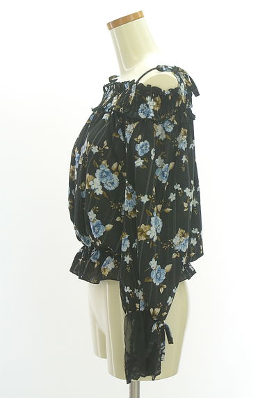 axes femme（アクシーズファム）の古着「花柄×ストライプオフショルダートップス（カットソー・プルオーバー）」大画像３へ