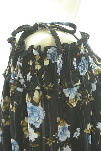 axes femme（アクシーズファム）の古着「花柄×ストライプオフショルダートップス（カットソー・プルオーバー）」大画像４へ