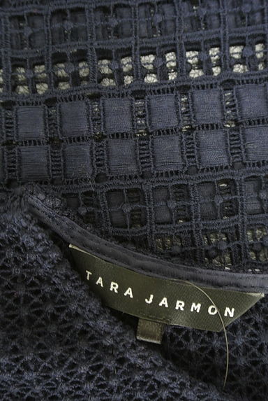 TARA JARMON（タラジャーモン）の古着「花刺繍透かしレースカットソー（カットソー・プルオーバー）」大画像６へ