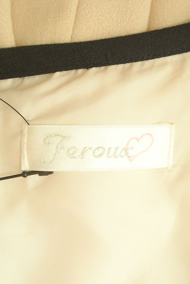 Feroux（フェルゥ）の古着「バイカラー裾カットワークワンピース（ワンピース・チュニック）」大画像６へ