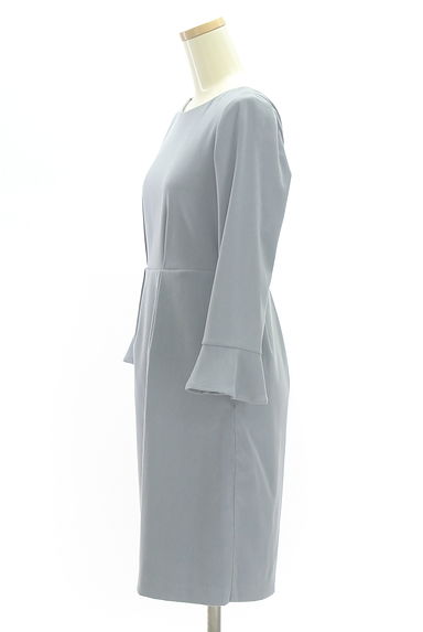 PROPORTION BODY DRESSING（プロポーションボディ ドレッシング）の古着「バックレース膝上ワンピース（ワンピース・チュニック）」大画像３へ