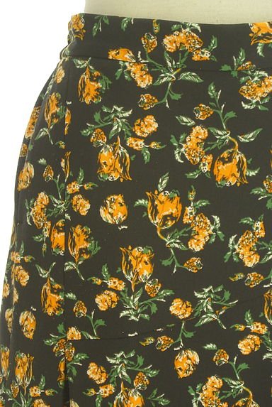 AZUL BY MOUSSY（アズールバイマウジー）の古着「花柄アシメロングスカート（ロングスカート・マキシスカート）」大画像４へ