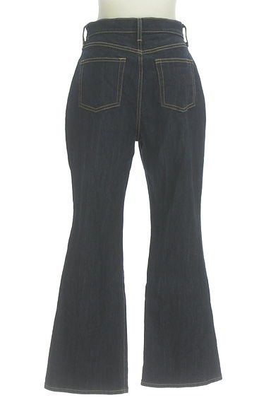 AZUL BY MOUSSY（アズールバイマウジー）の古着「ブーツカットデニムパンツ（デニムパンツ）」大画像２へ