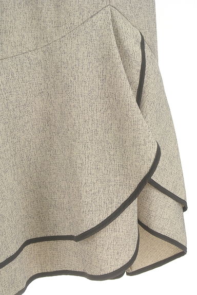 PROPORTION BODY DRESSING（プロポーションボディ ドレッシング）の古着「パイピングフリルツイードスカート（ロングスカート・マキシスカート）」大画像５へ