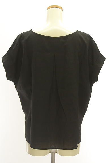 NATURAL BEAUTY BASIC（ナチュラルビューティベーシック）の古着「タックフレンチスリーブワイドカットソー（カットソー・プルオーバー）」大画像２へ