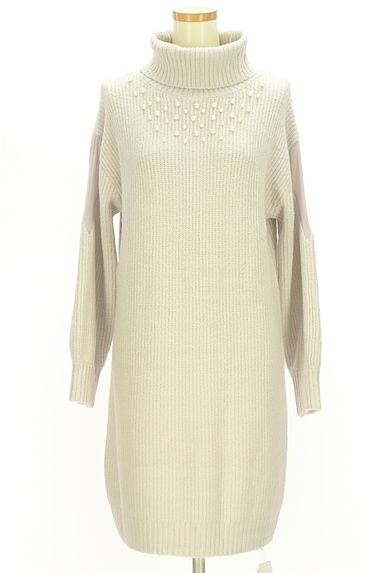 PROPORTION BODY DRESSING（プロポーションボディ ドレッシング）の古着「パール付きタートルニット膝丈ワンピース（ワンピース・チュニック）」大画像１へ