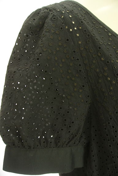 BEAUTY&YOUTH（ビューティ＆ユース）の古着「パフスリーブ刺繍ワンピース（ワンピース・チュニック）」大画像４へ
