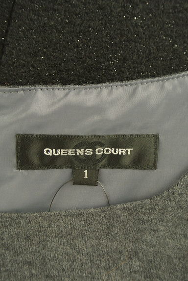 QUEENS COURT（クイーンズコート）の古着「リボンブローチ付きフレンチスリーブ膝上ラメワンピ（ワンピース・チュニック）」大画像６へ