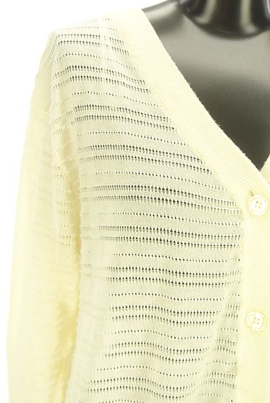 AZUL BY MOUSSY（アズールバイマウジー）の古着「透かし編みニットカーディガン（カーディガン・ボレロ）」大画像４へ